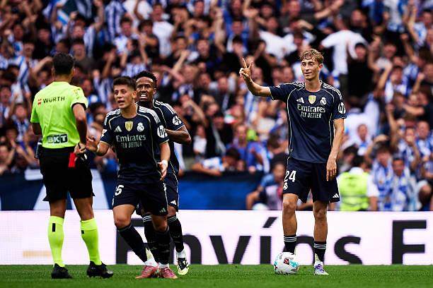 居莱尔成为, 占优的皇社, 是姆巴佩非