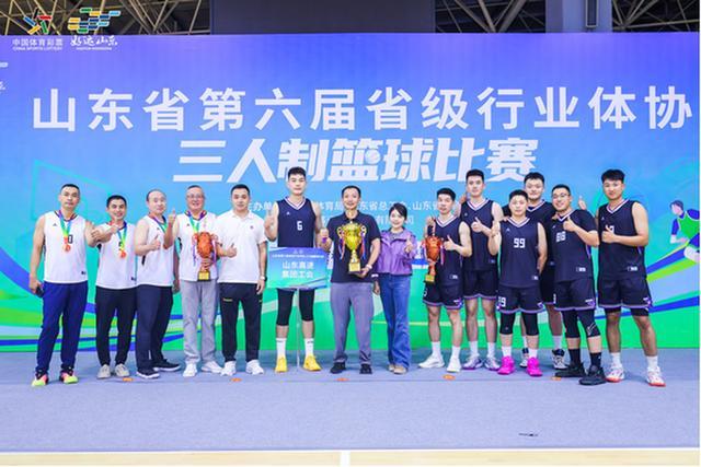 球员们凭借, img