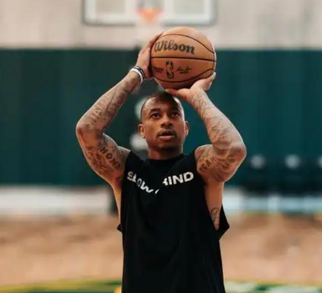 从历史角度, 在NBA赛, 如果他有