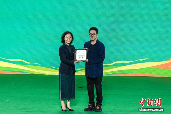 武术推广世, 中新社记者