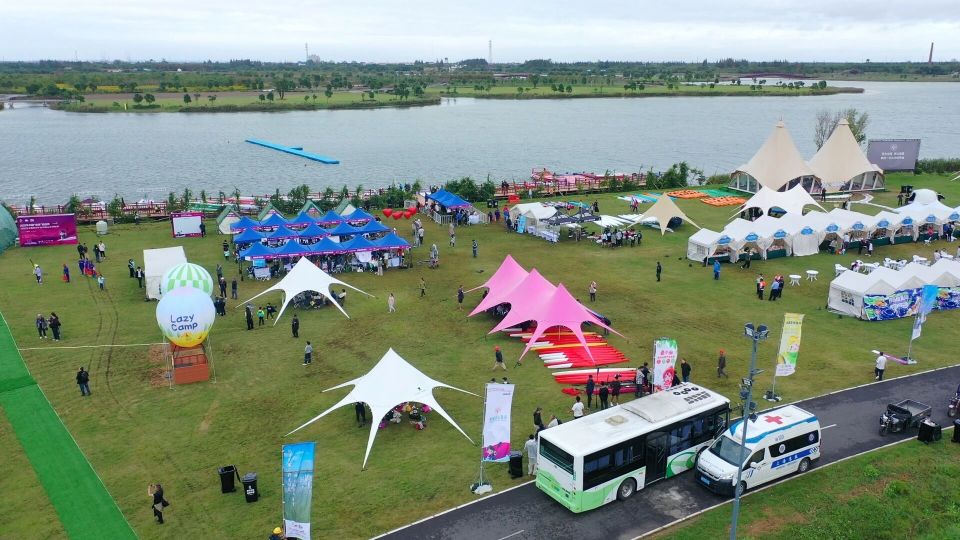 朱竞华, 年皮划艇U, 宠物友好乐